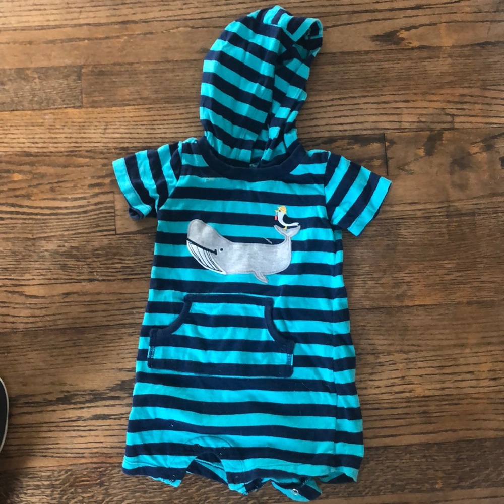 Hooded shorties